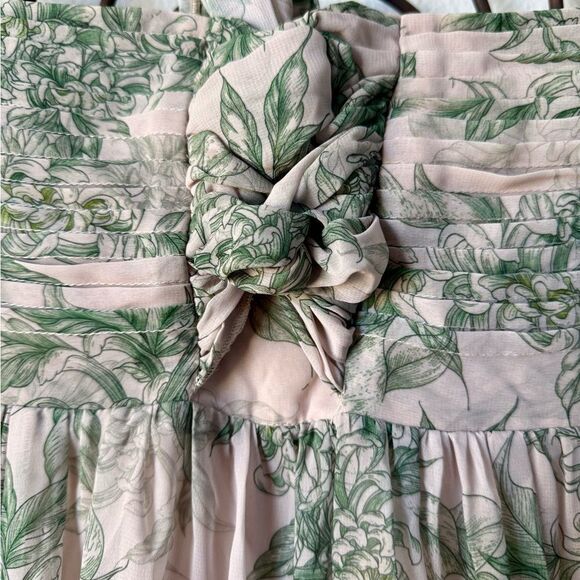 Aakaa Elegant Green Halter Maxi Dress. Perfect for garden wedding. - Picture 7 of 12